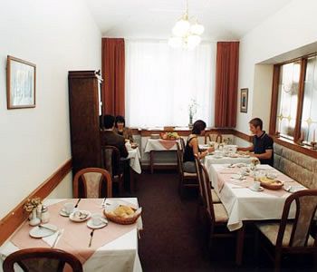 أفضل العروض ل فندق 16 براغ