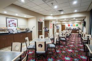 Best offers for HOLIDAY INN EXPRESS & SUITES BUFFALO DOWNTOWN Saint George
