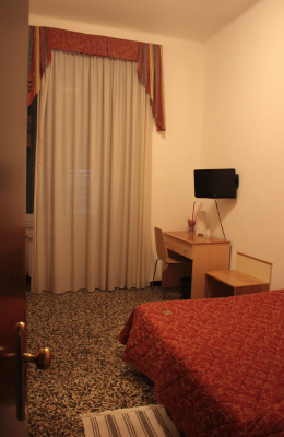 Best offers for Assarotti Génova