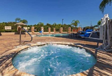 أفضل العروض ل Hampton Inn and Suites Lake Jackson-Clute جولفبورت