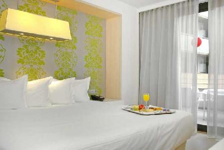 Best offers for DOUBLETREE BY HILTON GIRONA (EX URH GIRONA) Girona