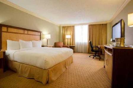 Best offers for HOLIDAY INN HOTEL & SUITES OCALA CONFERENCE CENTER Ocala 