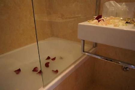 Best offers for CLARION COLLECTION HOTEL PRINCIPESSA ISABELLA Rome