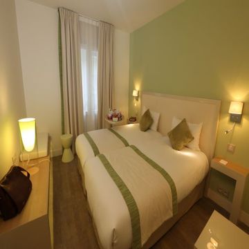 Best offers for KYRIAD MONTMARTRE-PORTE DE CLI Paris