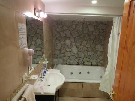 أفضل العروض ل ينكانتو ديل راو فيلا أنجوستورا