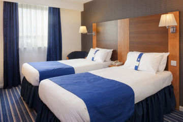 Best offers for HOLIDAY INN EXPRESS NUNEATON Nuneaton