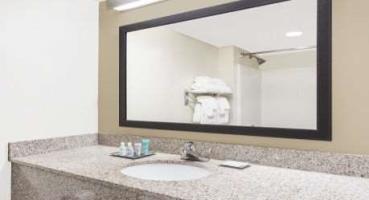 Best offers for WYNDHAM GARDEN FORT WALTON BEACHSTIN Fort Walton Beach