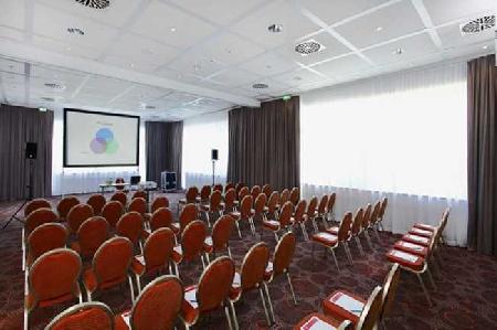 Best offers for H+ HOTEL WIESBADEN NIEDERNHAUSEN Niedernhausen