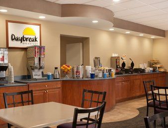 Best offers for DAYS INN BUFFALO AIRPORT Buffalo