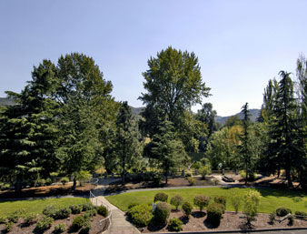 Best offers for TRAVELODGE ROSEBURG RIVERFRONT Roseburg