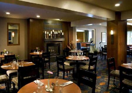 Best offers for DOUBLETREE BY HILTON HOTEL NORWALK Norwalk