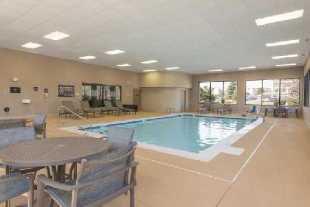 أفضل العروض ل هامبتونان اياست لانسينج إاست لانسينج