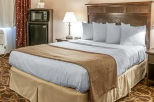 Best offers for QUALITY INN SUITES Hobbs 