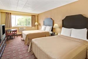 Best offers for Howard Johnson By Wyndham Pikesville Pikesville