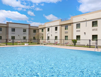 Best offers for DAYS INN BATAVIA Batavia