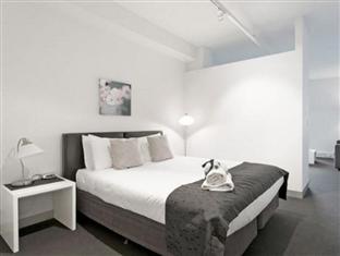 Best offers for DOCKLANDS PRIVATE COLLECTION OF APARTMENTS - DIGITAL HARBOUR Melbourne