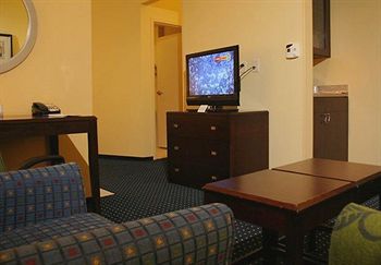 Best offers for SPRINGHILL SUITES By MARRIOTT ERIE Erie 