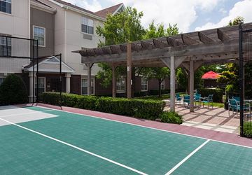 أفضل العروض ل تاونبلاس سويتس باى ماريوت داولاسارلينجتون نورث دالاس 