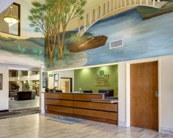 Best offers for Comfort Suites Baton Rouge