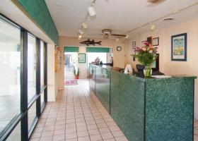 Best offers for ECONO LODGE VIRGINIA BEACH - ON THE OCEAN Virginia Beach 