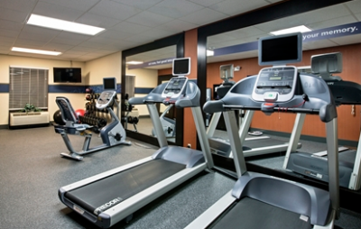 Best offers for HOLIDAY INN EXPRESS SUITES BATAVIA - DARIEN LAKE Batavia