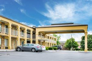 Best offers for ECONO LODGE Franklin