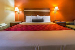 Best offers for Econo Lodge Blairsville