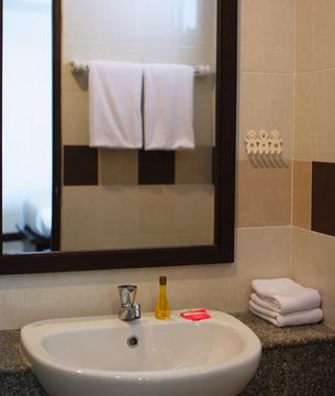 أفضل العروض ل باتونج فوياجى بلاس شاطئ باتونج