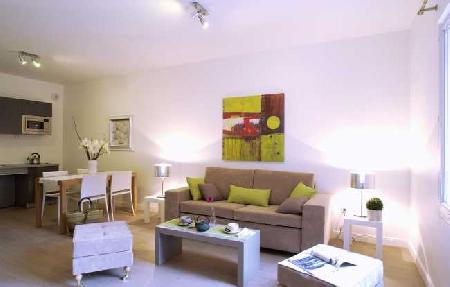 Best offers for Lorda Lourdes