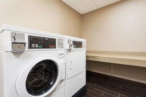 أفضل العروض ل هامبتونان سويتس هرشنير ذ بارك هوملستوون