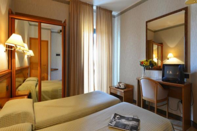 Best offers for HOTEL DU LAC Gardone Riviera