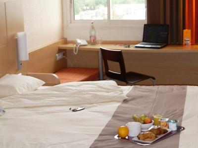 Best offers for IBIS QUIMPERLE Quimperle