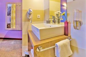 Best offers for INTER-HOTEL ECOPARC Montpellier