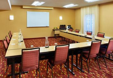 Best offers for COURTYARD By MARRIOTT MINNEAPOLIS-ST. PAUL AIRPORT Saint Paul