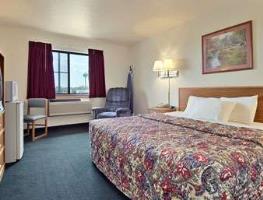 Best offers for Super 8 By Wyndham Antigo Antigo