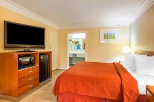 Best offers for QUALITY INN DALTON Dalton