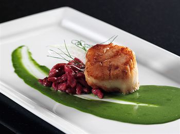 أفضل العروض ل ذ رافال,اتوجراف كولكشن باركفيل