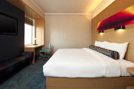 Best offers for Aloft Zhengzhou Zhengdong New District Zhengzhou