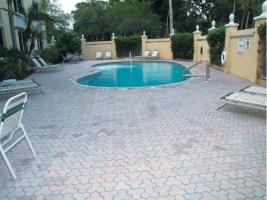 Best offers for LA QUINTA INN & SUITES SARATOSA Sarasota 