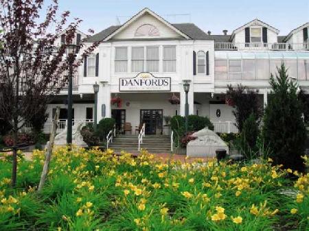 Best offers for DANFORDS AND MARINA Long Island City