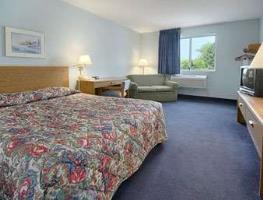 أفضل العروض ل سابر 8 باى ويندهامادريان ادريان