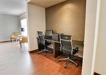 Best offers for SLEEP INN SUITES HENNESSEY Hennessey