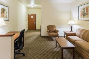 Best offers for Baymont Inn & Suites by Wyndham Glen Rose Glen Rose 