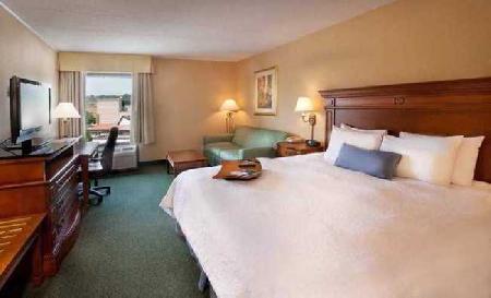 Best offers for HAMPTON INN FAIRFAX CITY Fairfax