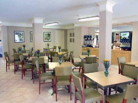 أفضل العروض ل لاكينتا ان هاوستون جرينواي بلازا هيوستون