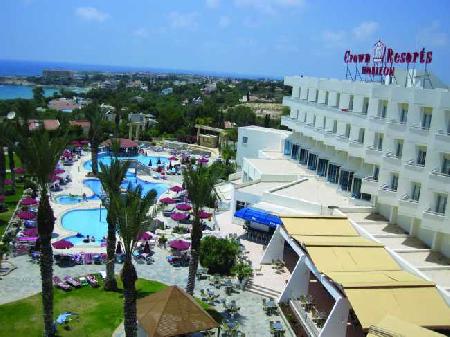 Best offers for CROWN RESORTS HORIZON Paphos