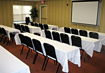 Best offers for TOWNEPLACE SUITES ROCHESTER Rochester 