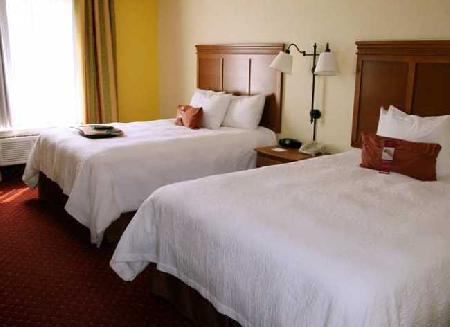 Best offers for HAMPTON INN SUITES LOUISVILLE EAST Louisville 