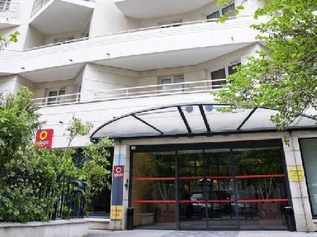 Best offers for ADAGIO PARIS LA DEFENSE LE PARC Courbevoie