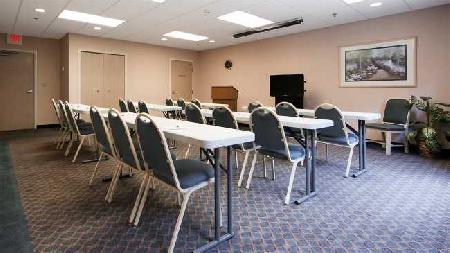 Best offers for FOSTORIA INN SUITES Fostoria